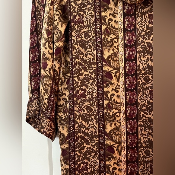 Stunning!! Vintage 💯 Silk hooded robe in  purple and gold - Picture 5 of 9